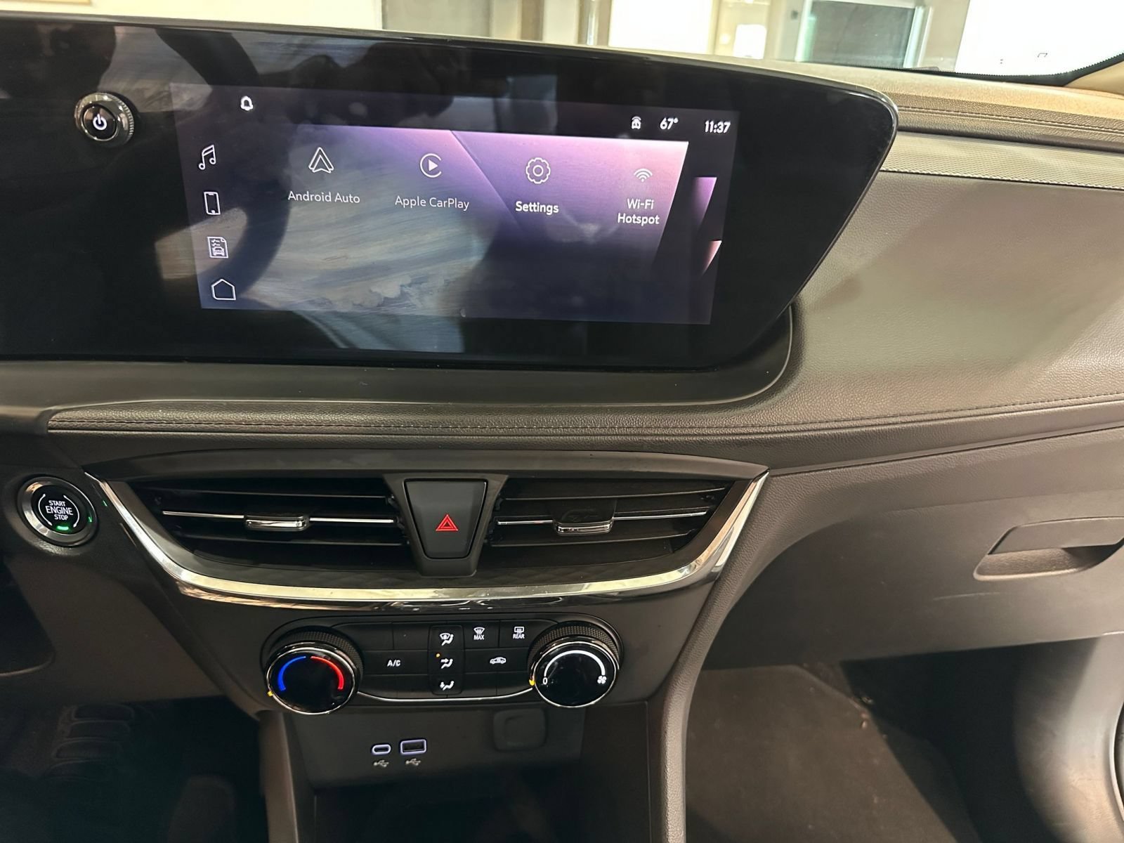 Thumbnail: 2025 Buick Encore GX - 17