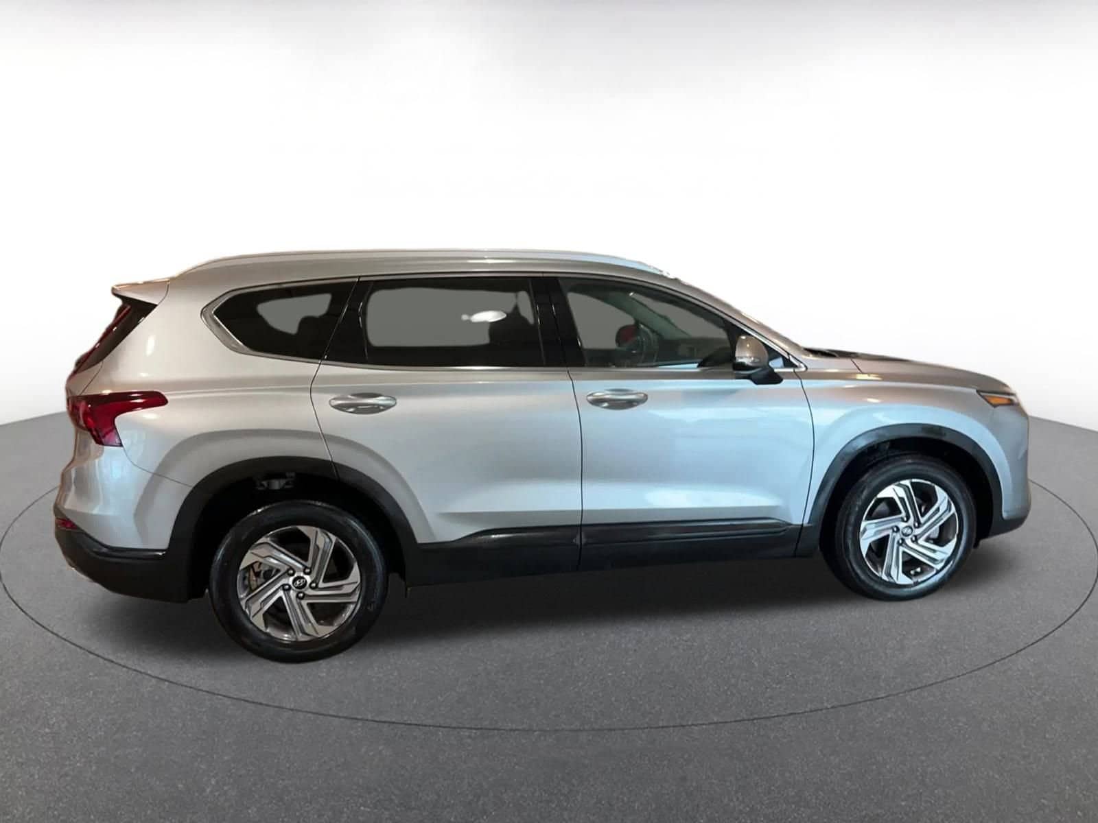 Thumbnail: 2023 Hyundai Santa Fe - 16