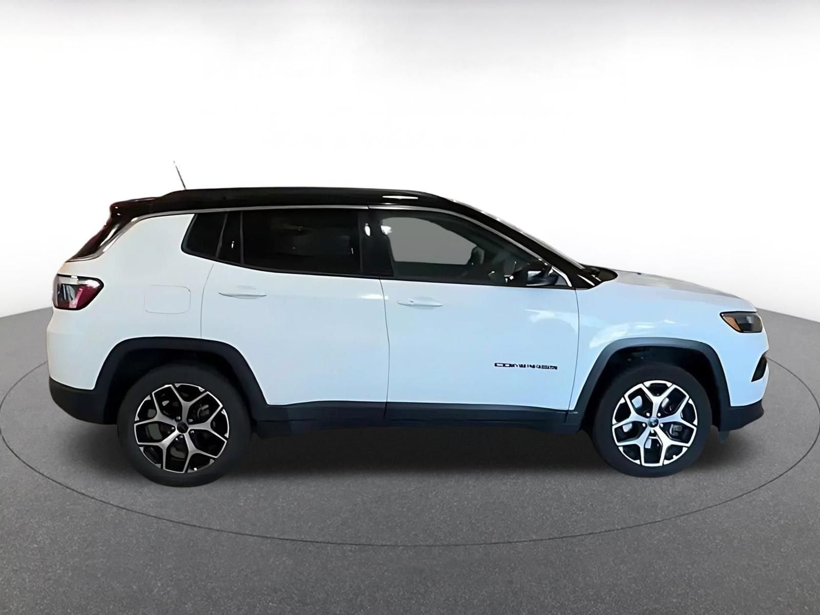 Thumbnail: 2025 Jeep Compass - 8