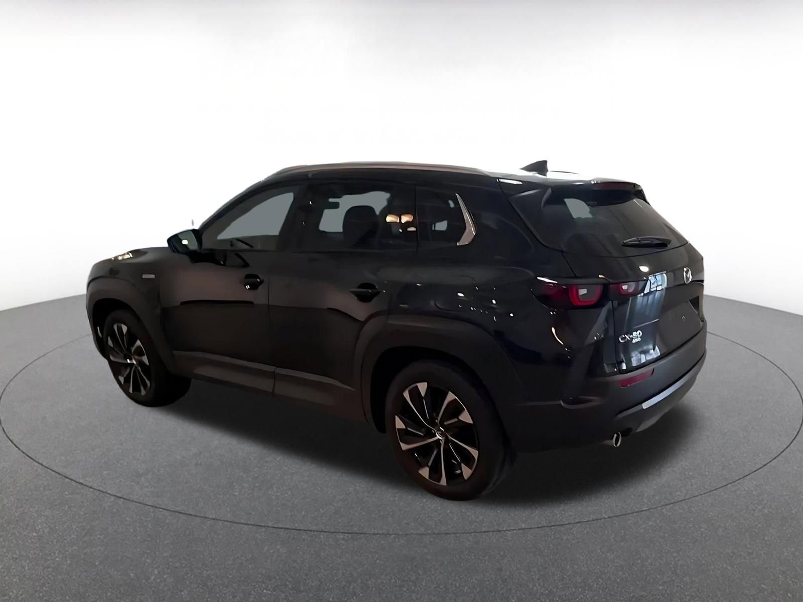 Thumbnail: 2025 Mazda CX-50 - 9