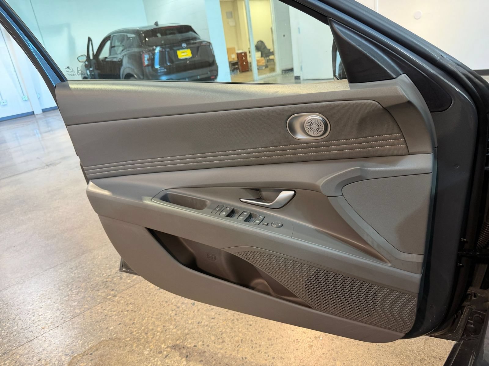 Thumbnail: 2026 Hyundai Elantra - 18