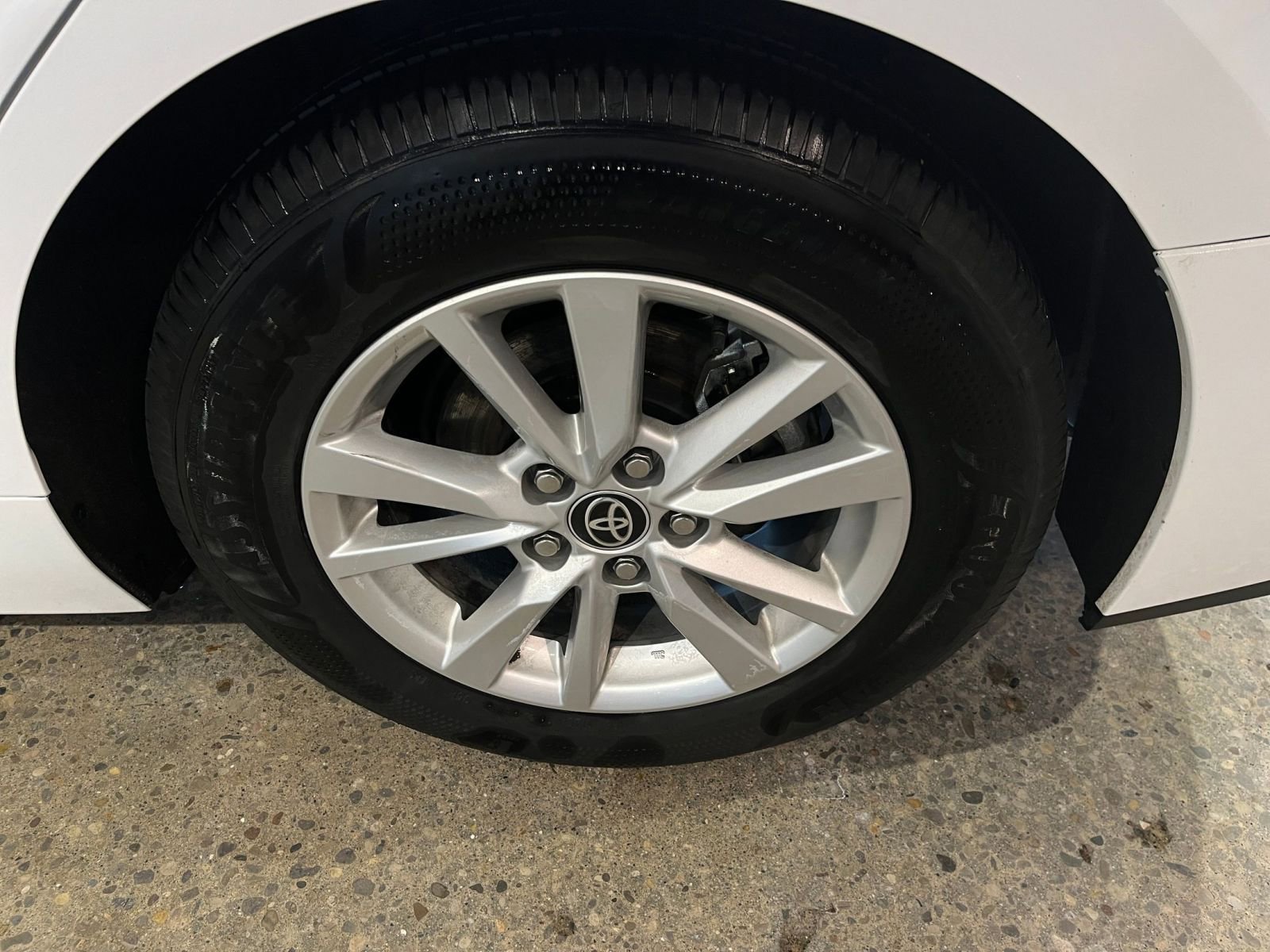 Thumbnail: 2025 Toyota Camry - 30