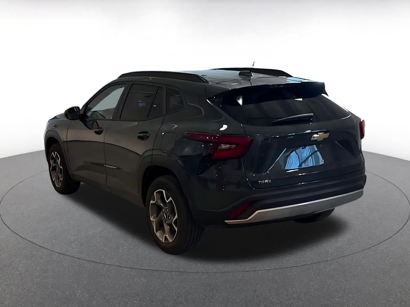 Thumbnail: 2025 Chevrolet Trax - 11