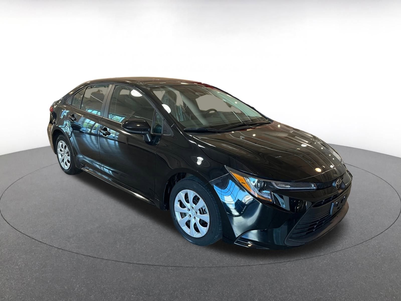 Thumbnail: 2024 Toyota Corolla - 1