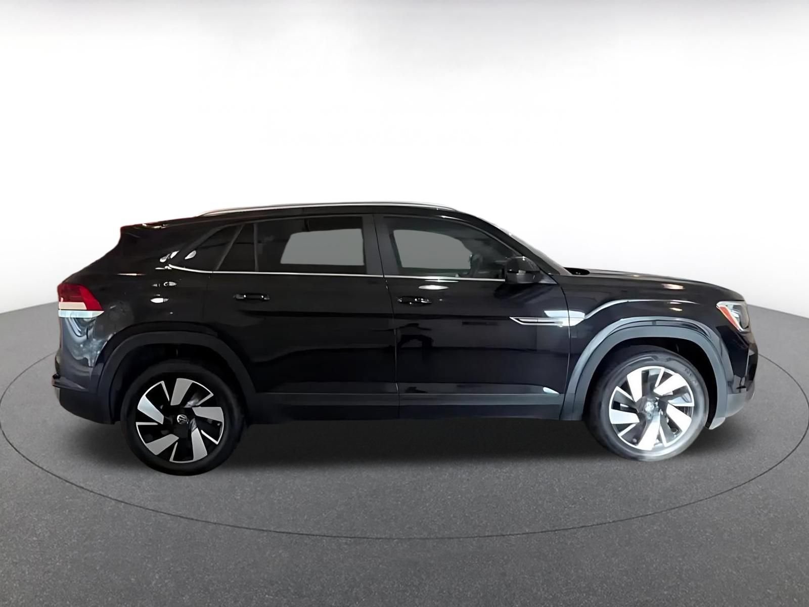 Thumbnail: 2026 Volkswagen Atlas - 14
