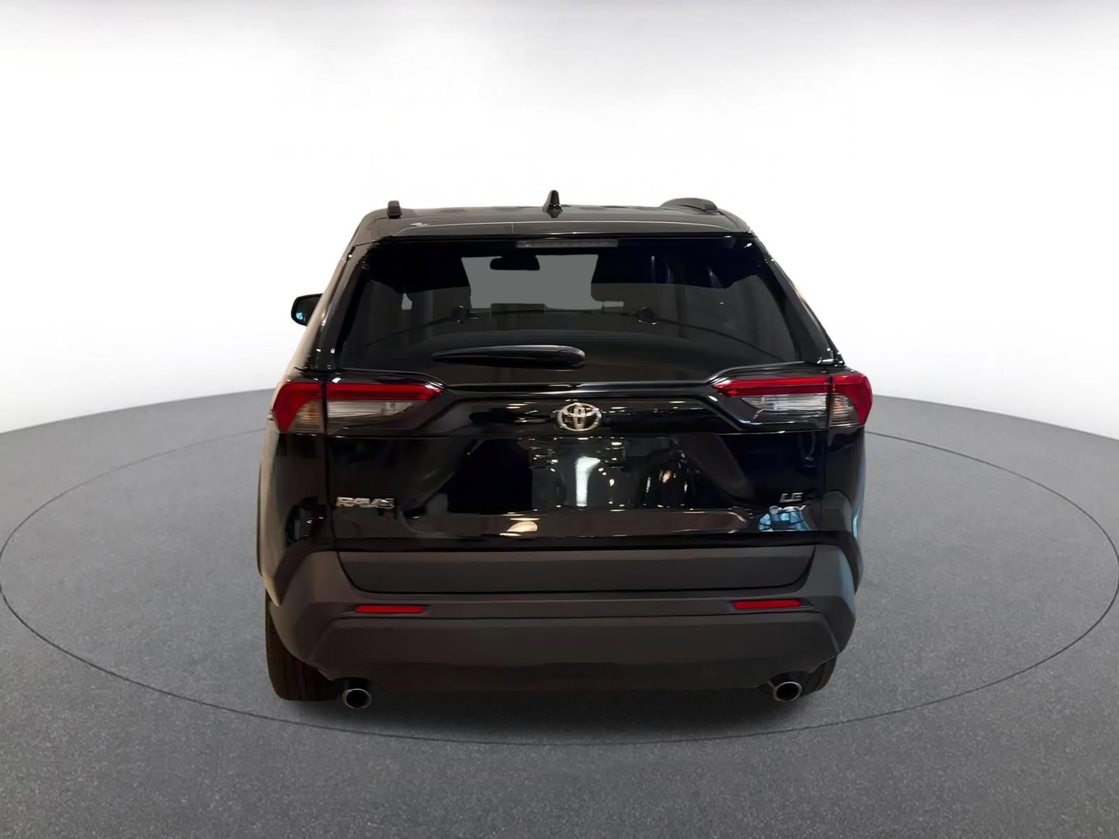 Thumbnail: 2025 Toyota RAV4 - 12