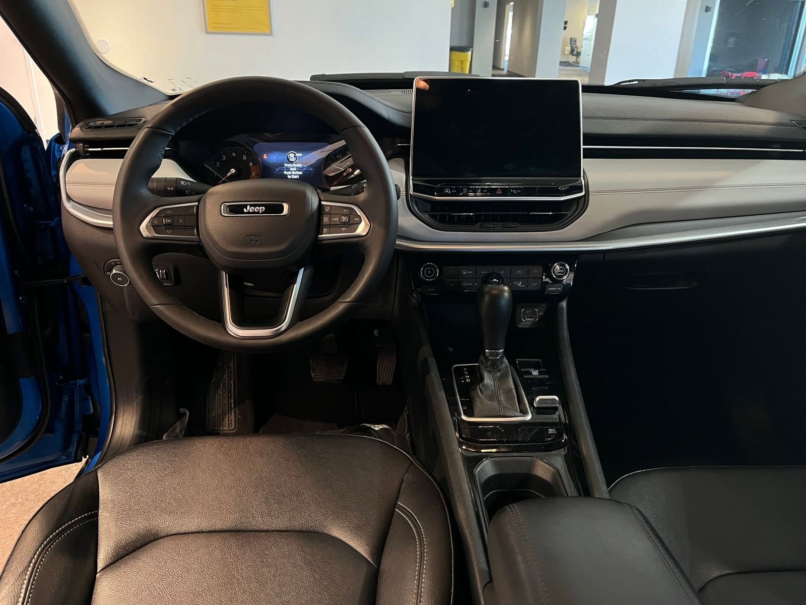 Thumbnail: 2025 Jeep Compass - 34