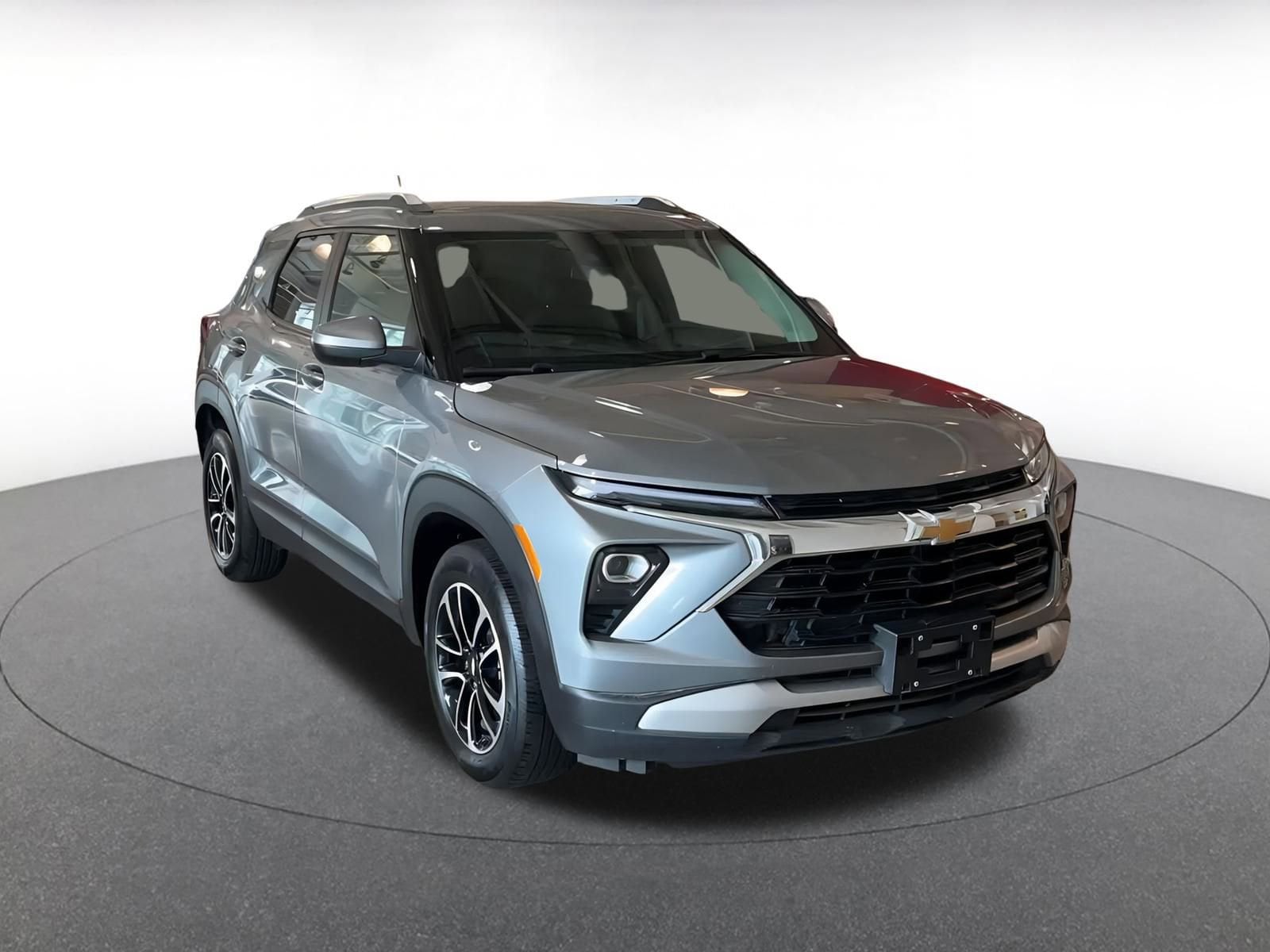 Thumbnail: 2024 Chevrolet TrailBlazer - 3