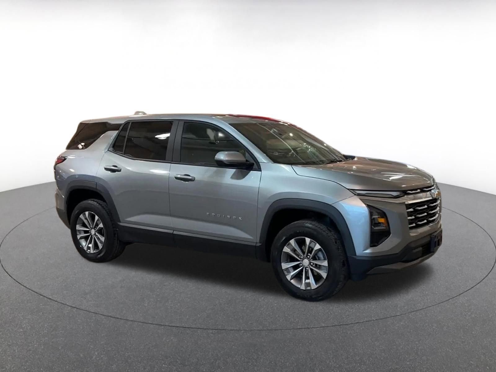 Thumbnail: 2025 Chevrolet Equinox - 2