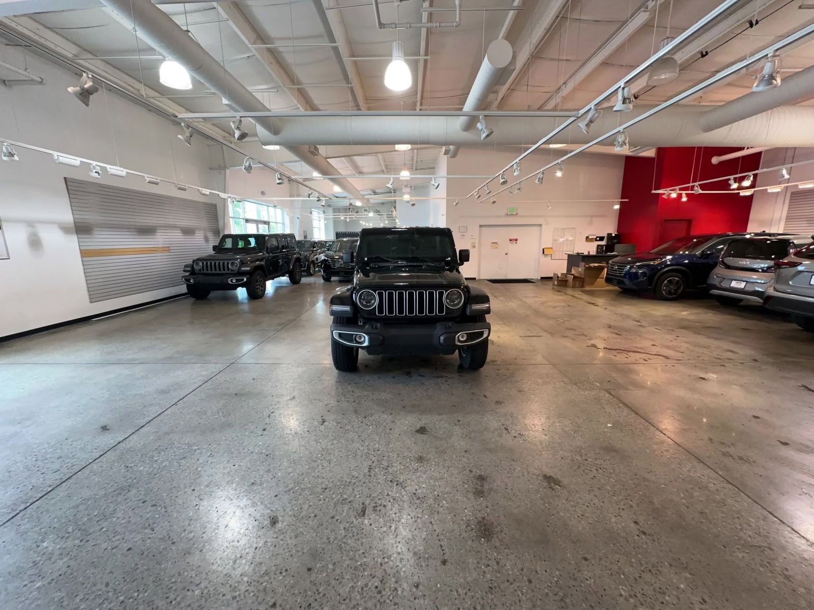 Thumbnail: 2025 Jeep Wrangler - 15