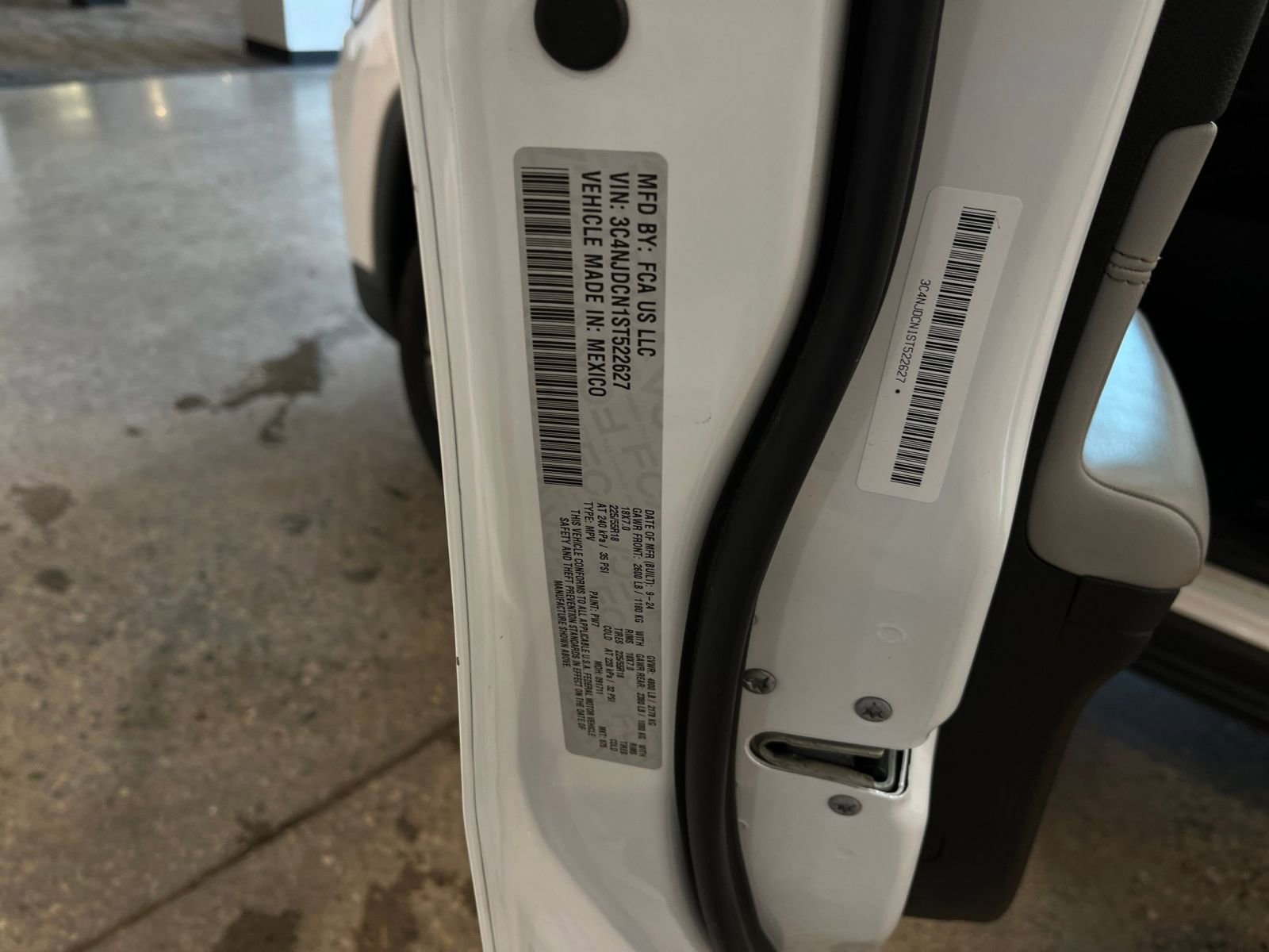 Thumbnail: 2025 Jeep Compass - 29