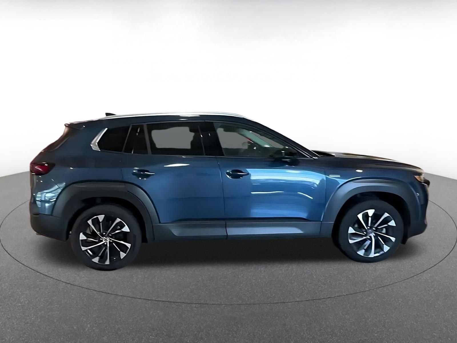 Thumbnail: 2025 Mazda CX-50 - 14