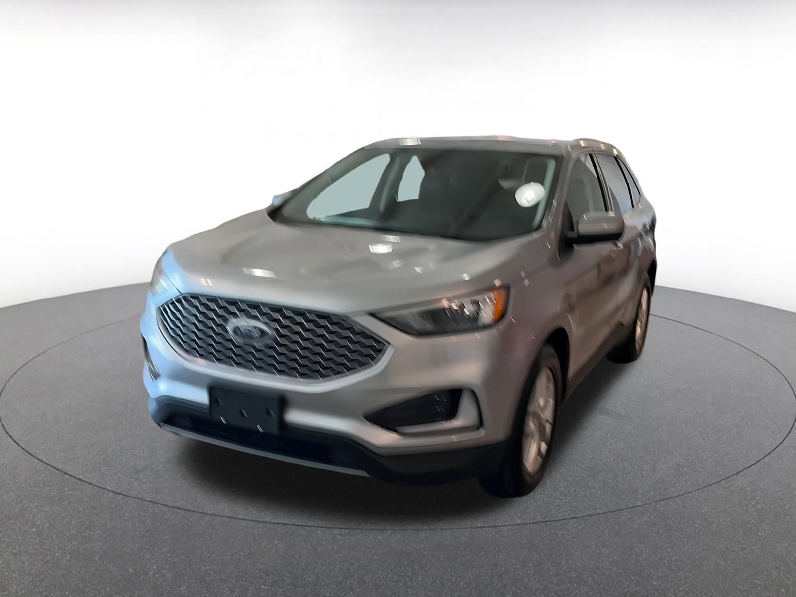 Thumbnail: 2023 Ford Edge - 7