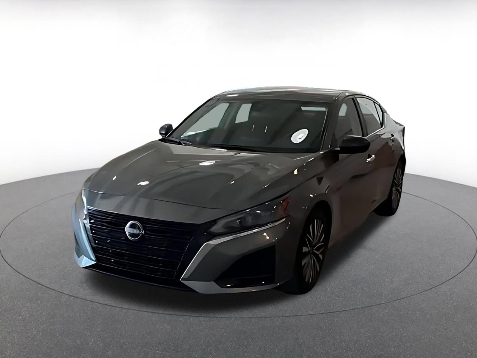 Thumbnail: 2025 Nissan Altima - 4