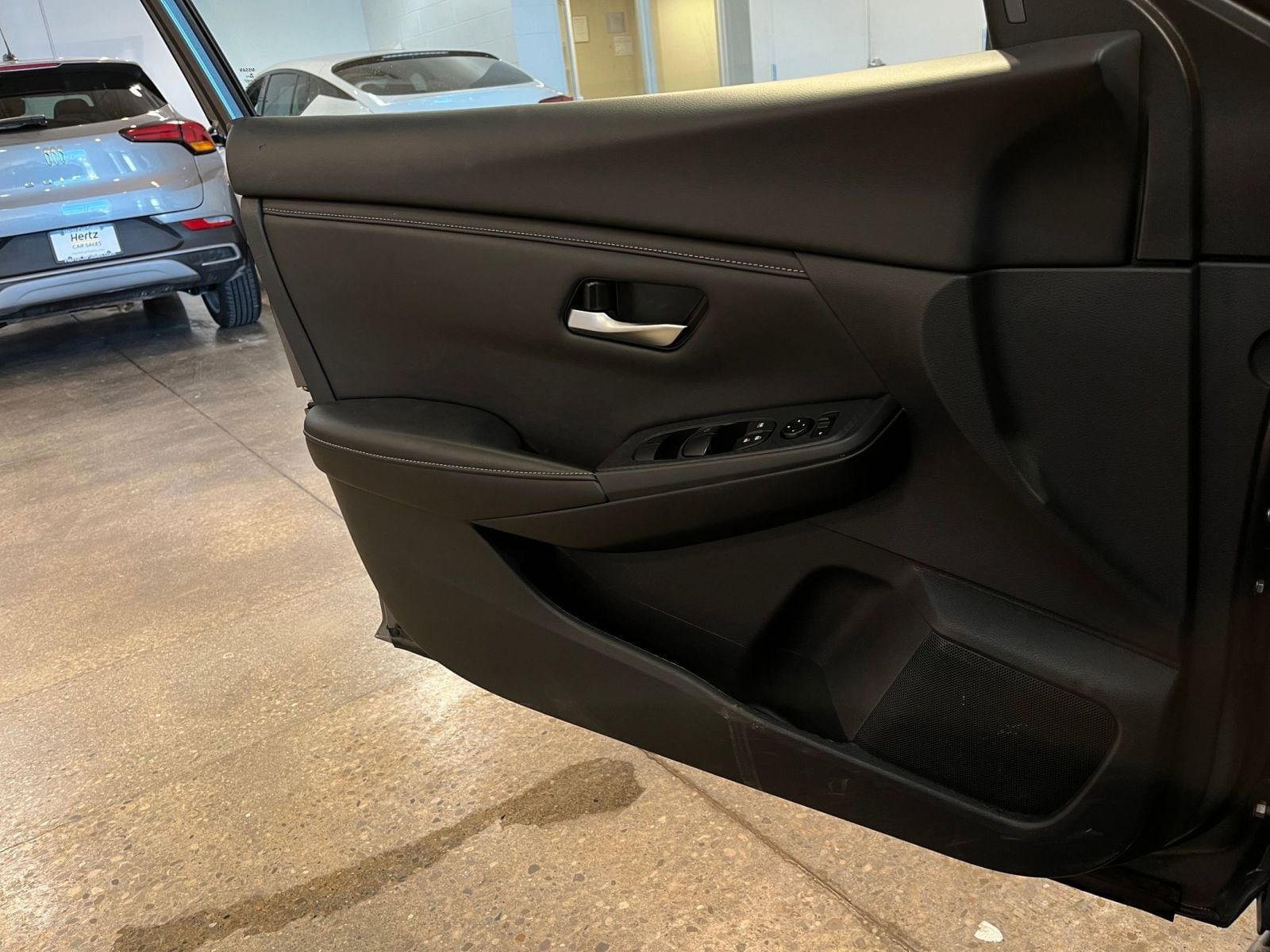 Thumbnail: 2025 Nissan Sentra - 18