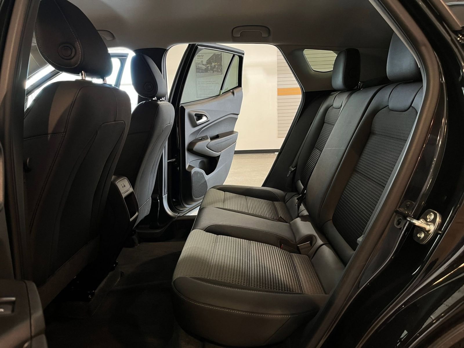 Thumbnail: 2025 Chevrolet Trax - 24