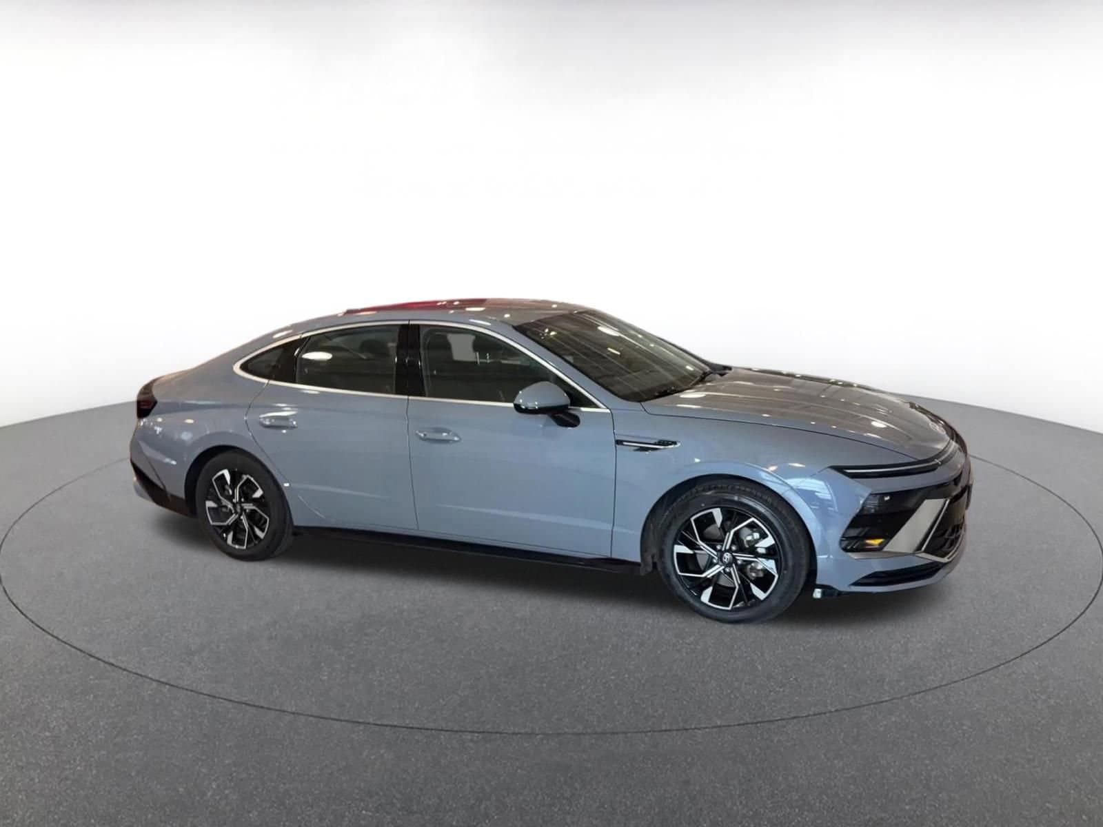 Thumbnail: 2025 Hyundai Sonata - 2