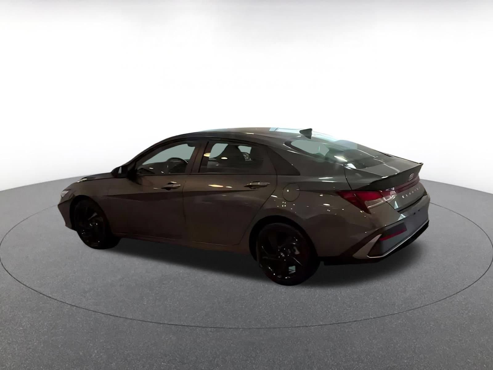 Thumbnail: 2026 Hyundai Elantra - 8