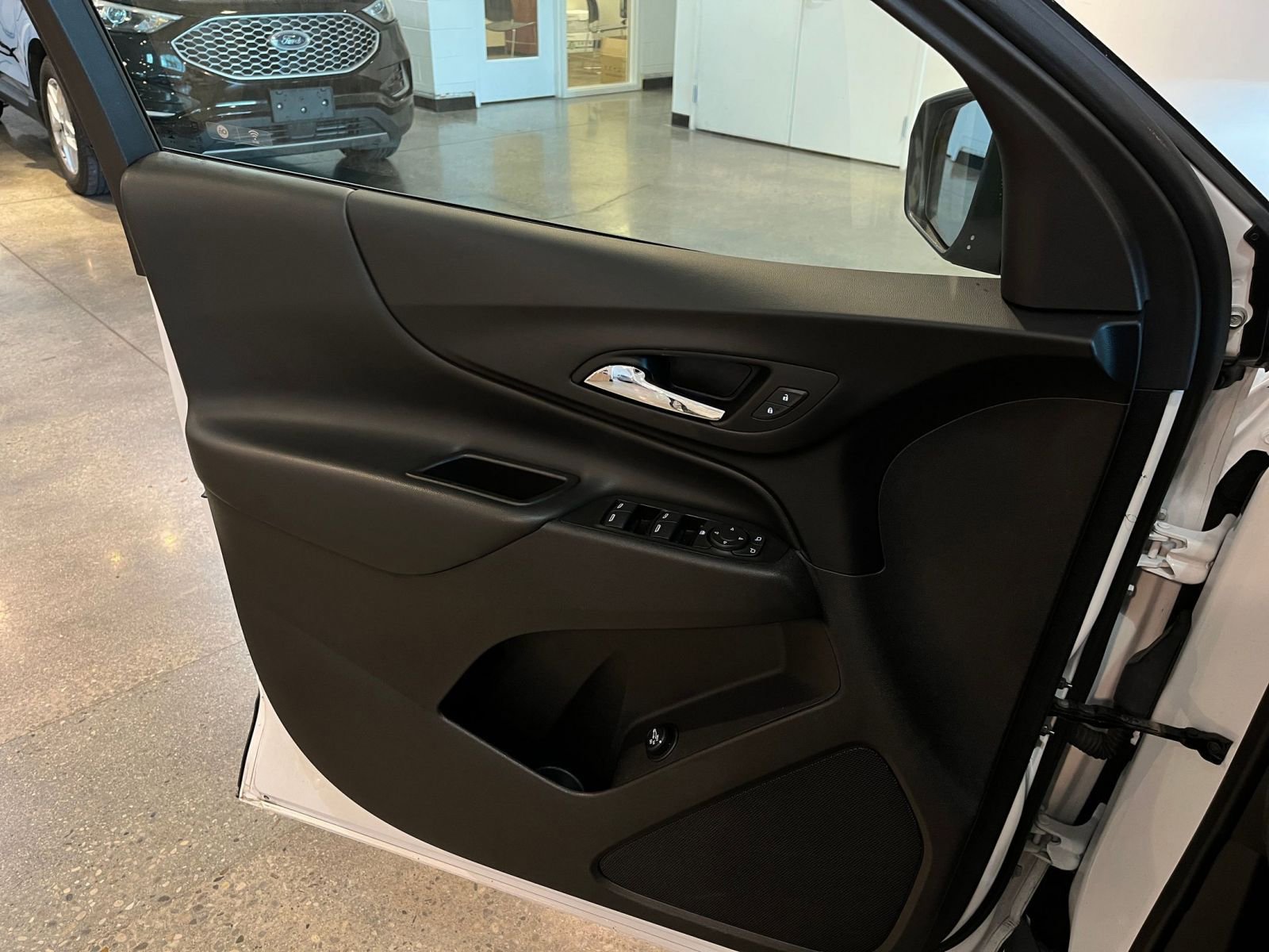 Thumbnail: 2024 Chevrolet Equinox - 20