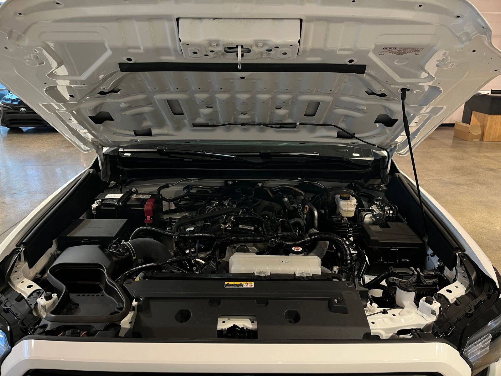 Thumbnail: 2025 Toyota Tacoma - 32