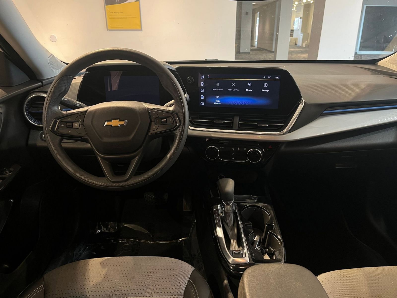 Thumbnail: 2025 Chevrolet Trax - 34