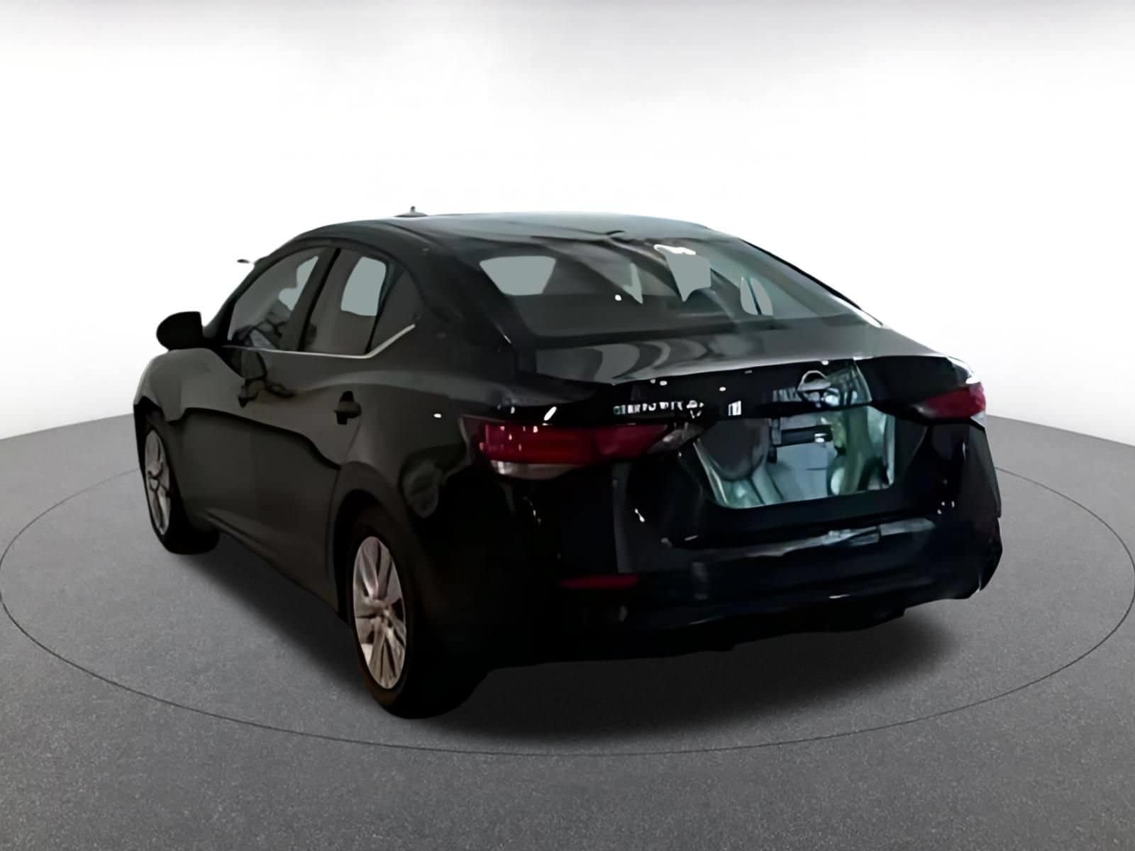 Thumbnail: 2025 Nissan Sentra - 15