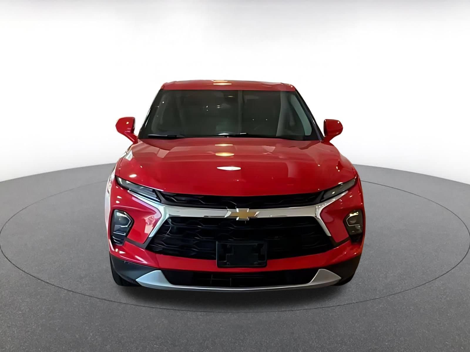 Thumbnail: 2026 Chevrolet Blazer - 4