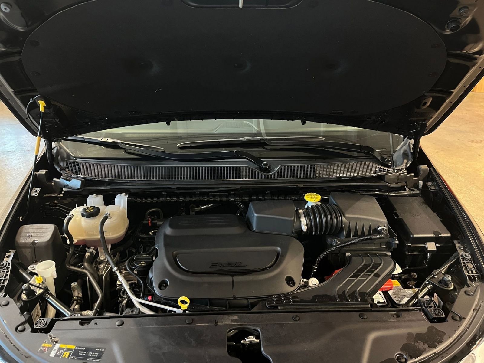 Thumbnail: 2025 Chrysler Pacifica - 33