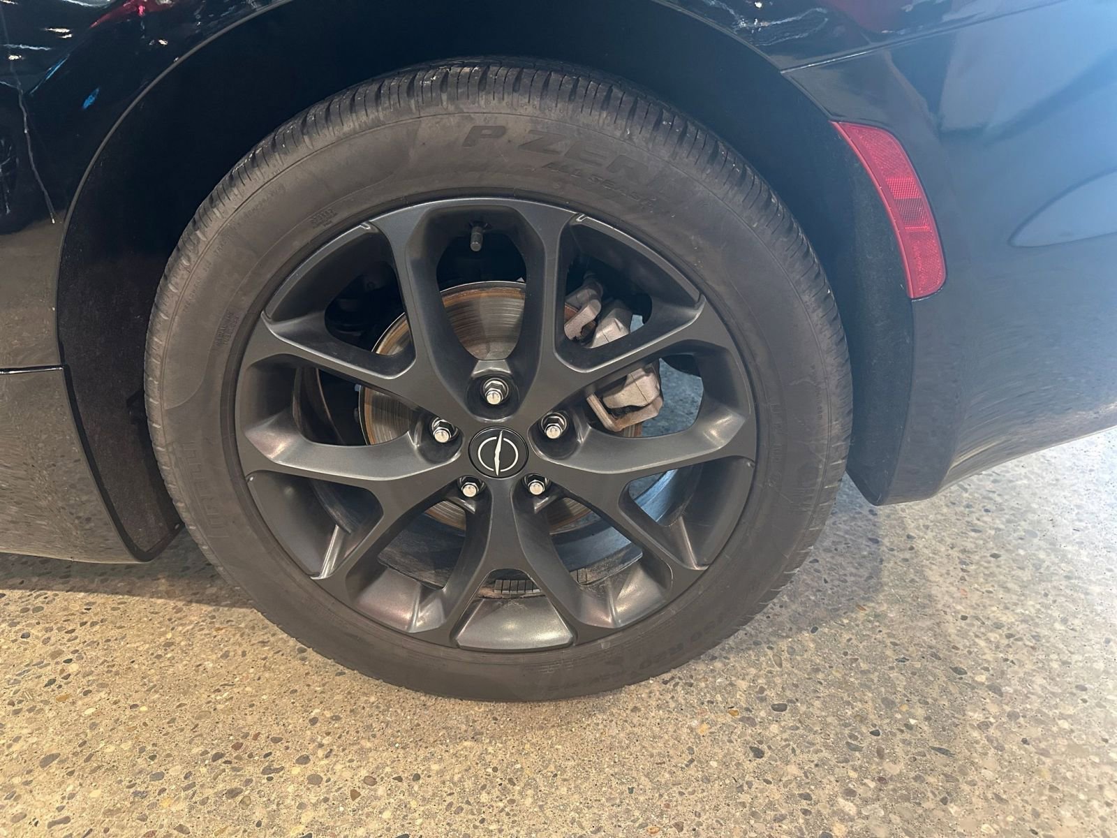 Thumbnail: 2025 Chrysler Pacifica - 32