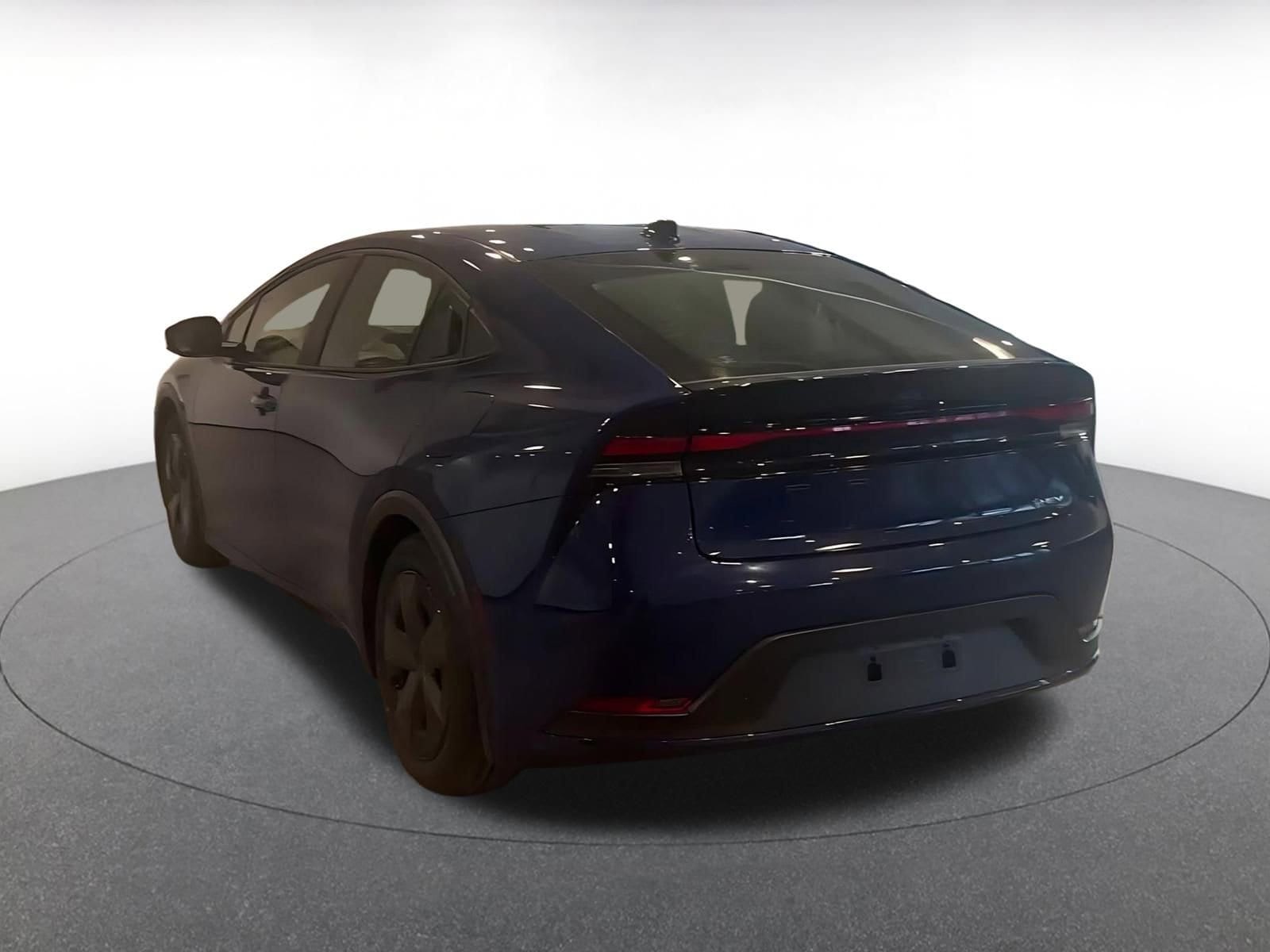 Thumbnail: 2025 Toyota Prius - 11