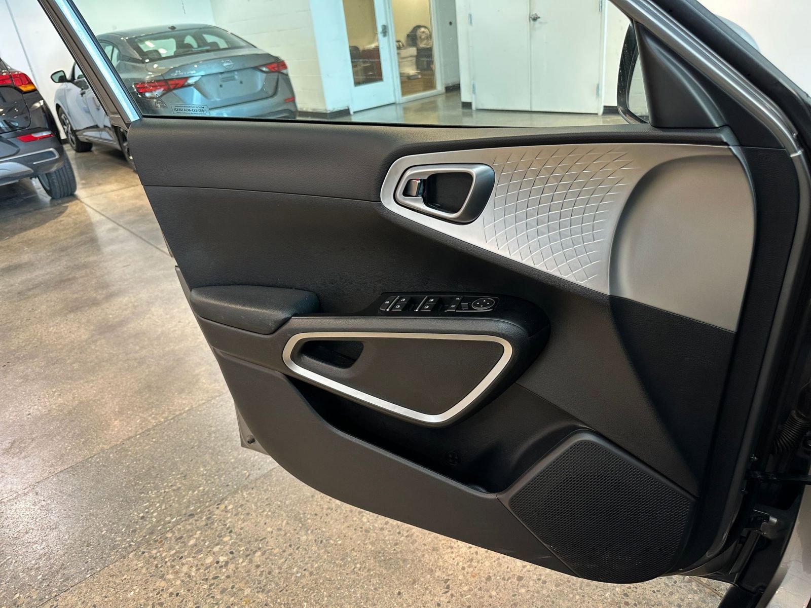 Thumbnail: 2025 Kia Soul - 18