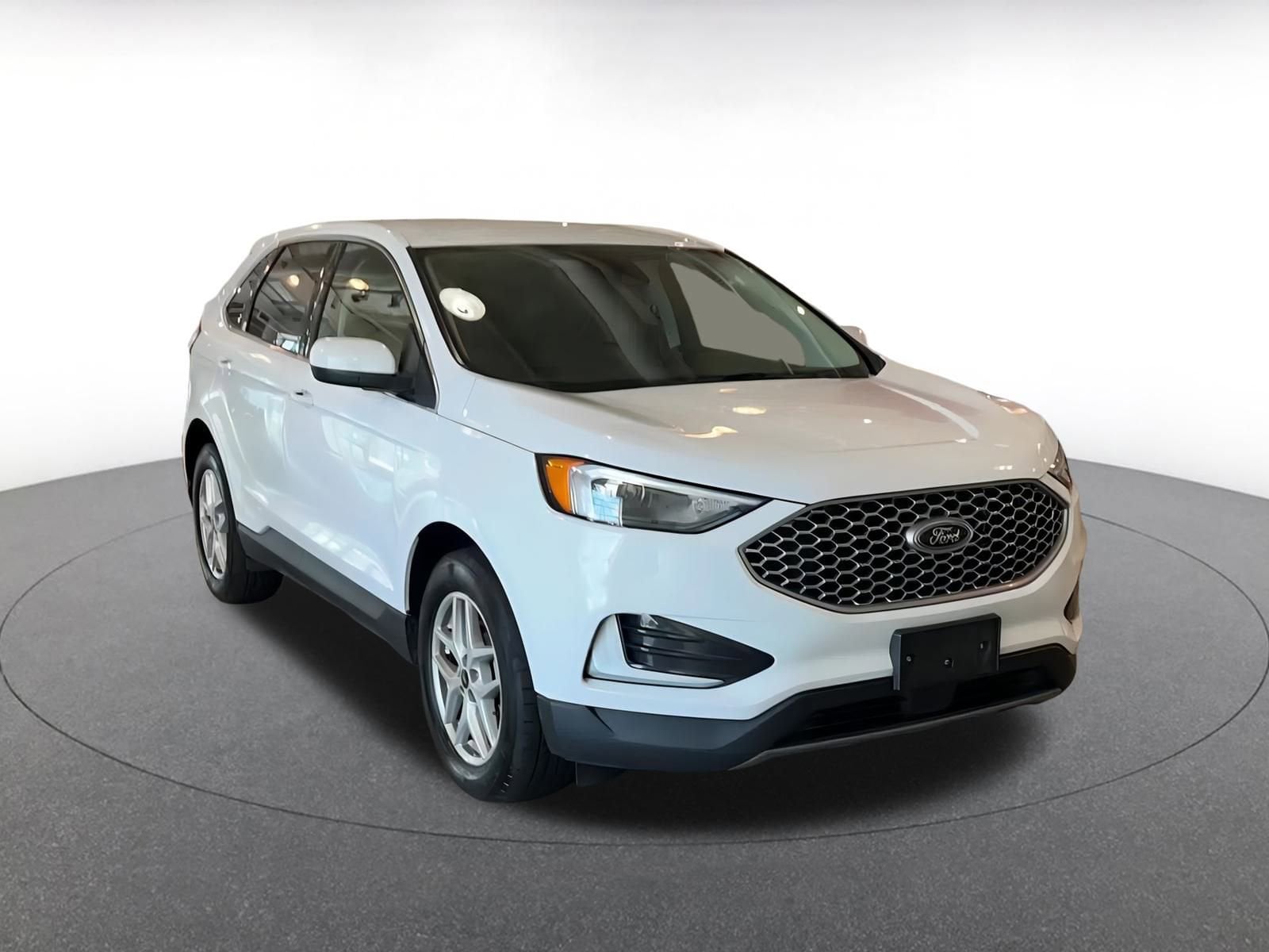 Thumbnail: 2024 Ford Edge - 3