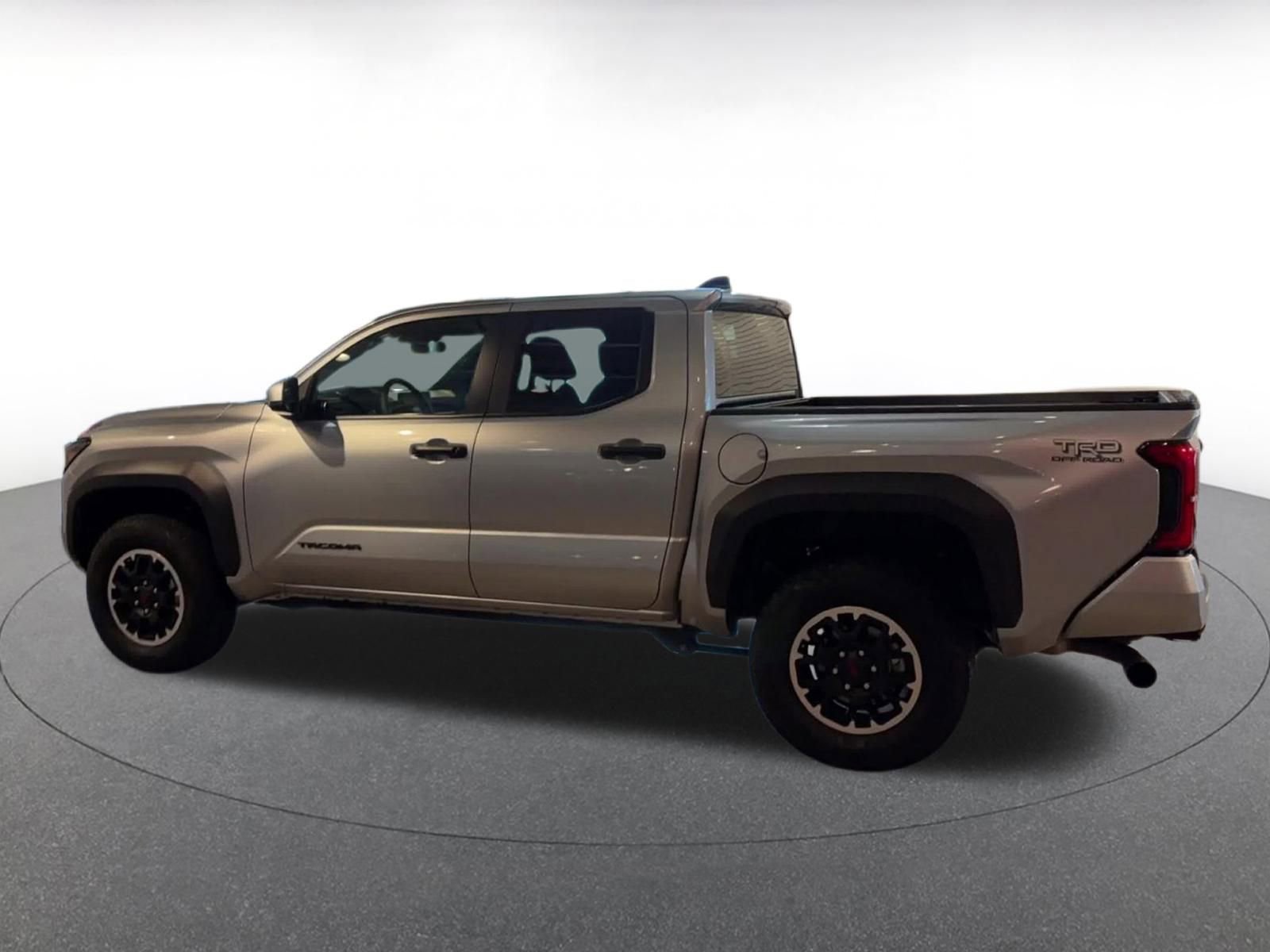 Thumbnail: 2025 Toyota Tacoma - 10