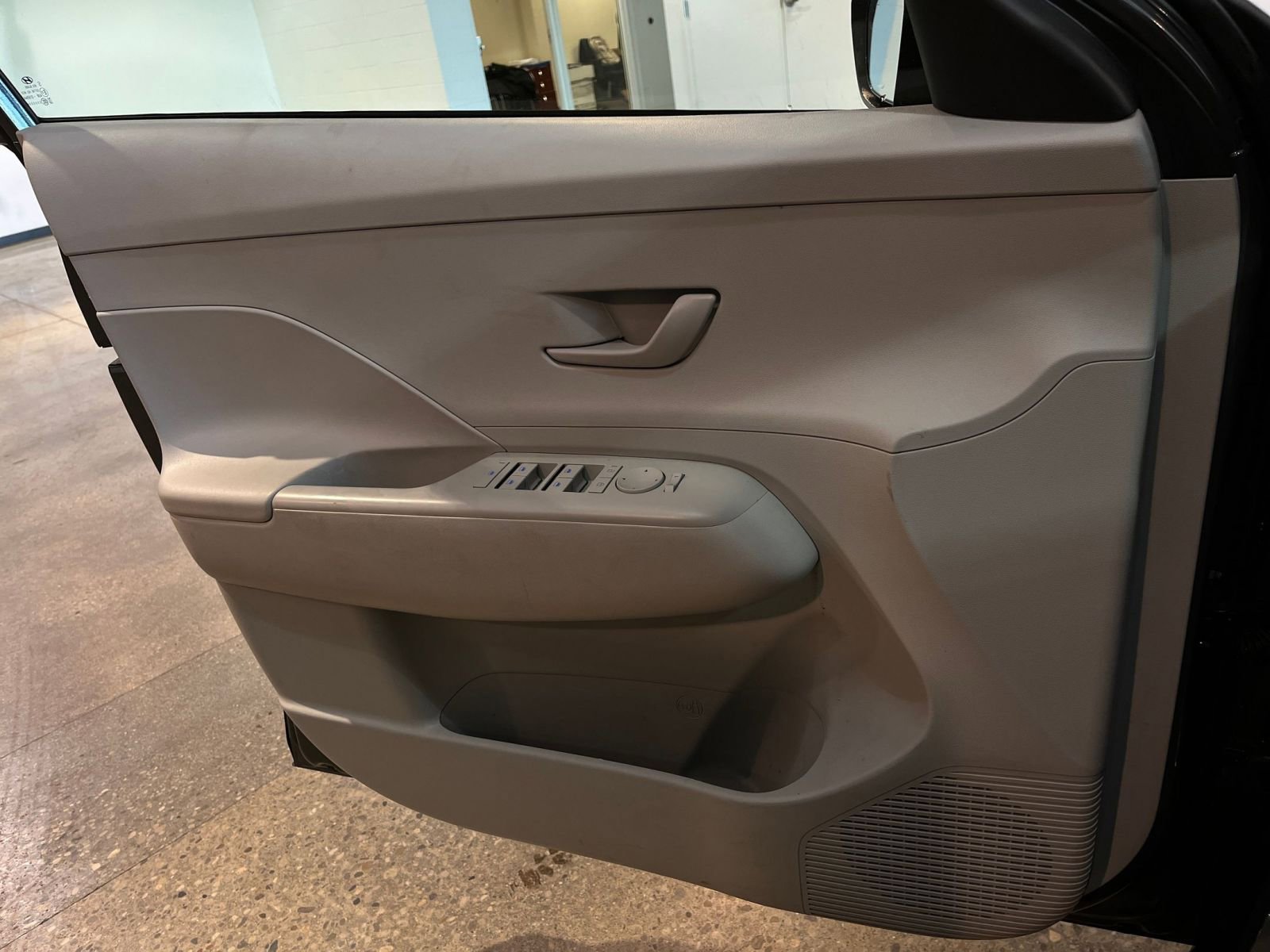 Thumbnail: 2025 Hyundai Kona - 18