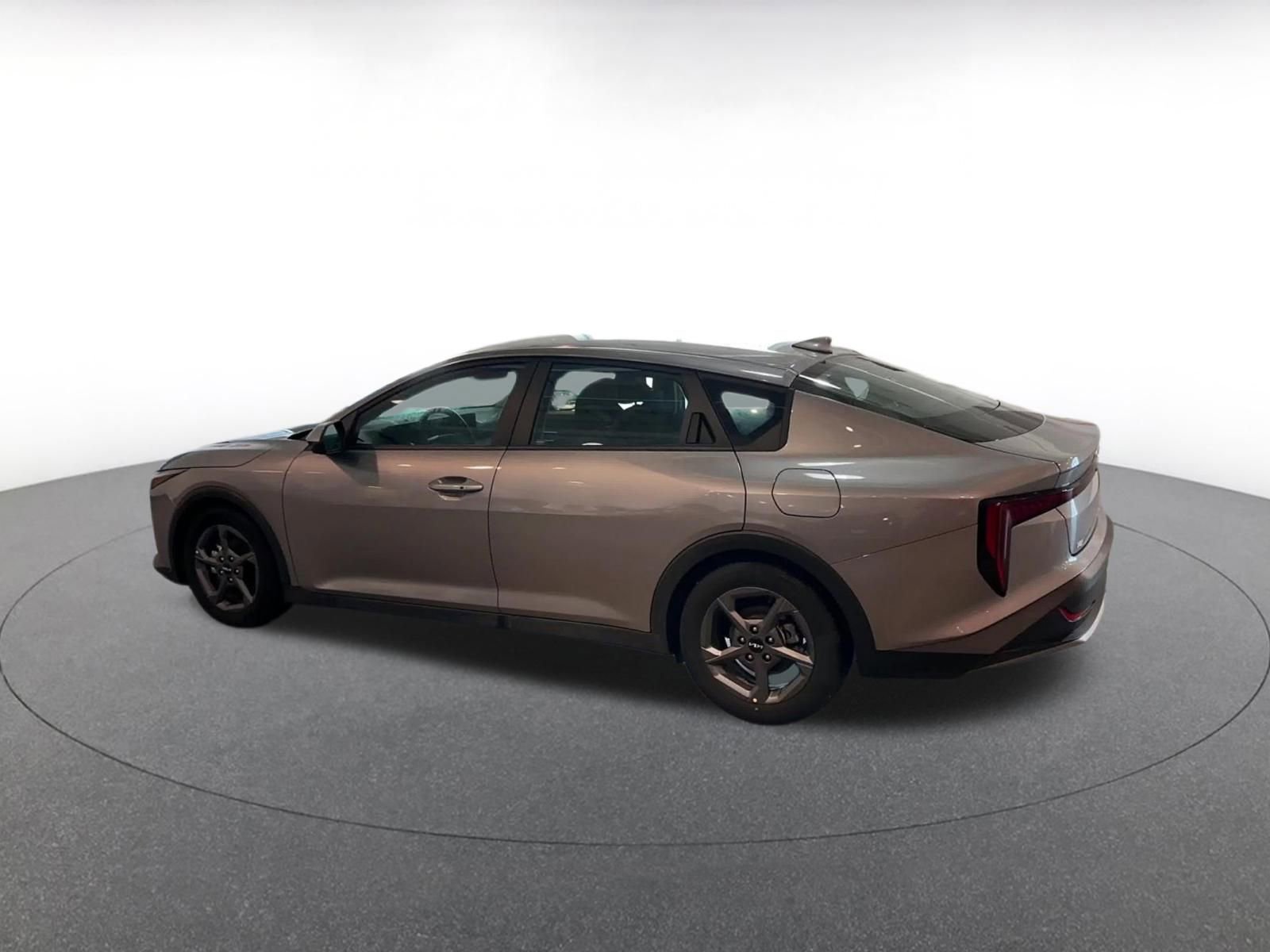 Thumbnail: 2025 Kia K4 - 10