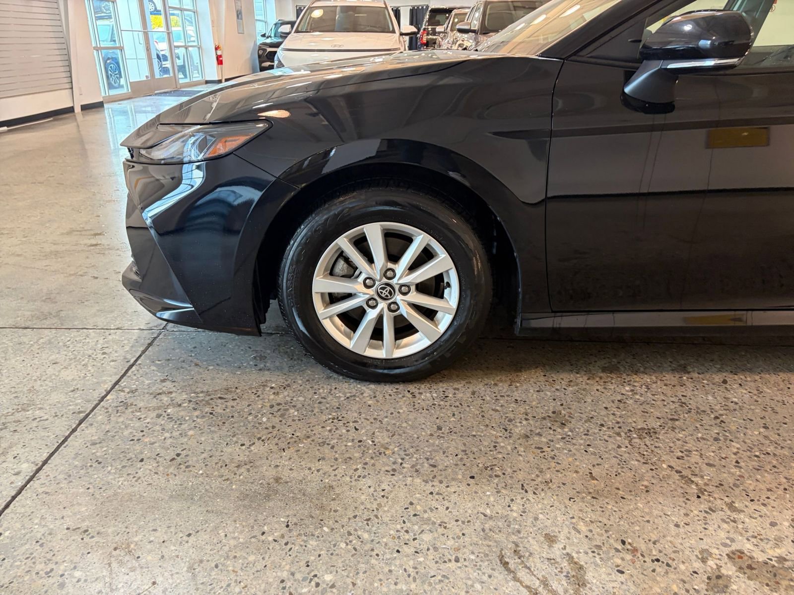 Thumbnail: 2025 Toyota Camry - 29