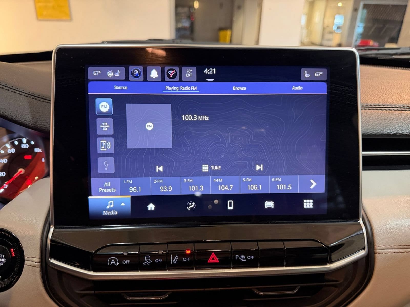 Thumbnail: 2025 Jeep Compass - 19
