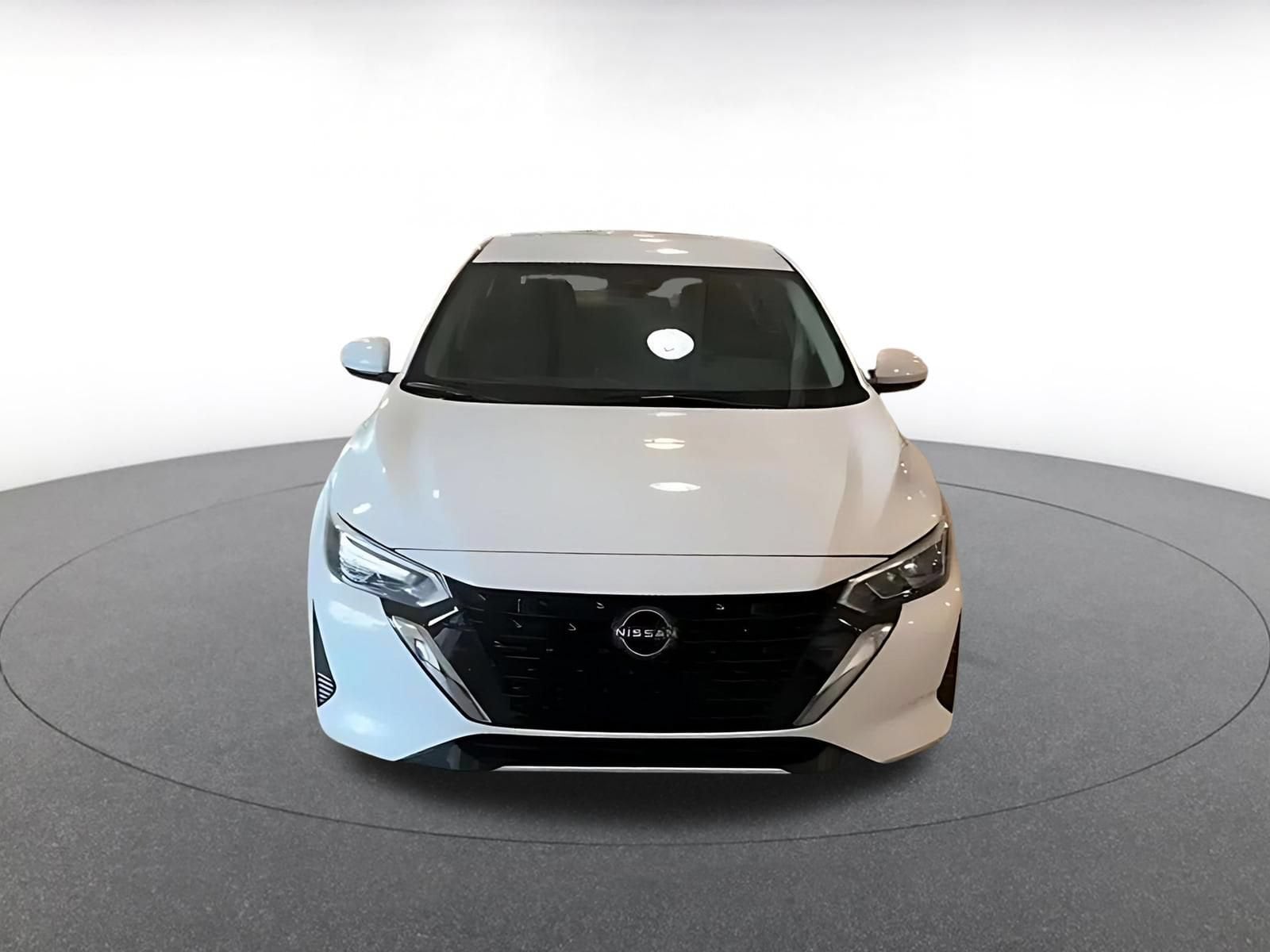 Thumbnail: 2025 Nissan Sentra - 4
