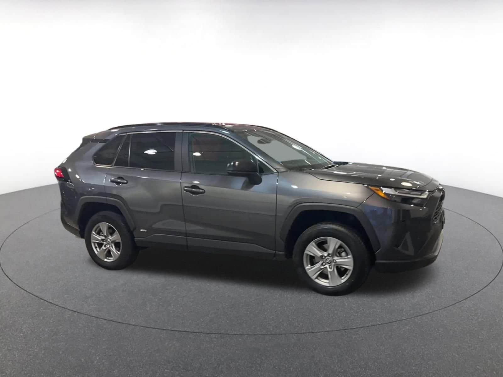 Thumbnail: 2025 Toyota RAV4 - 2