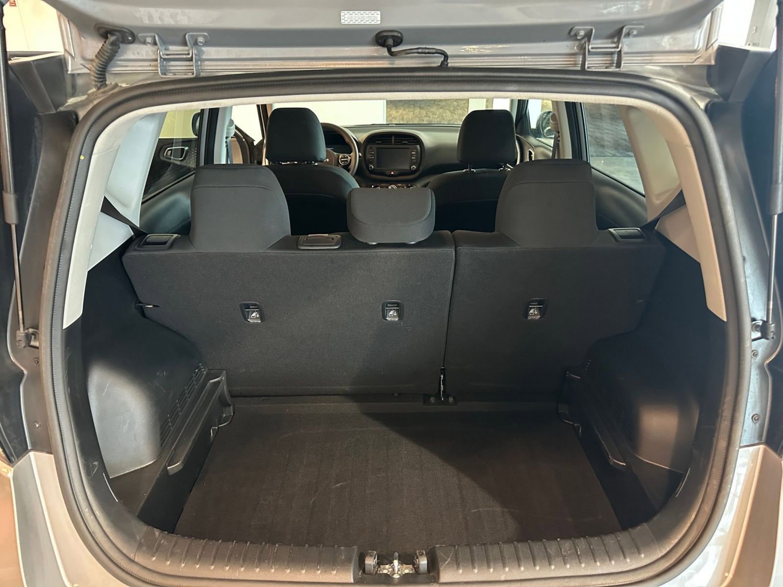 Thumbnail: 2025 Kia Soul - 30