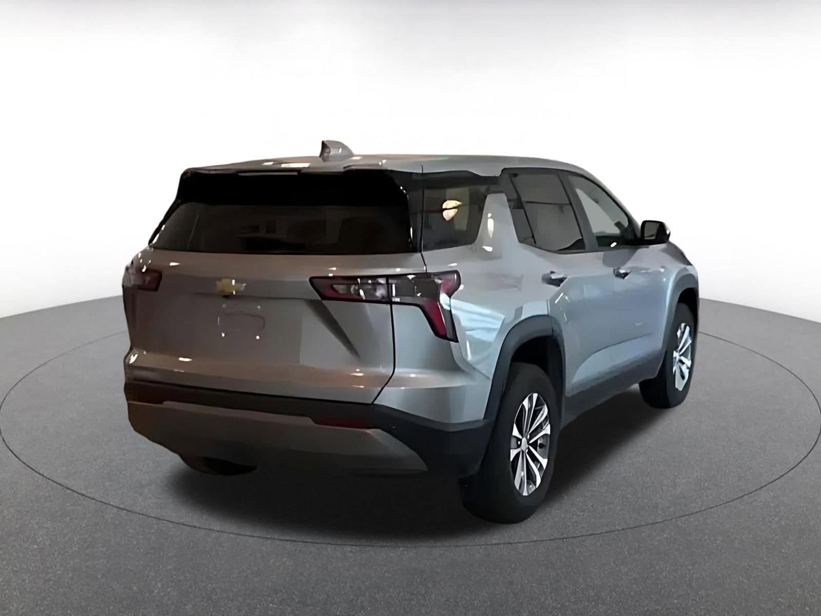 Thumbnail: 2025 Chevrolet Equinox - 11