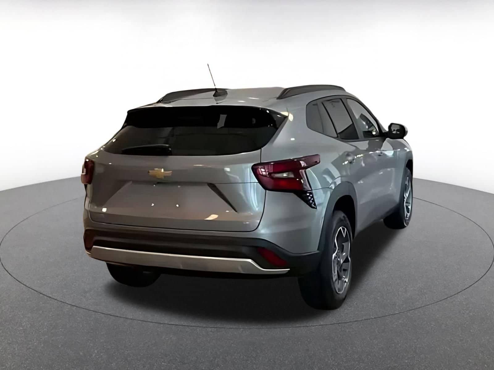 Thumbnail: 2025 Chevrolet Trax - 15