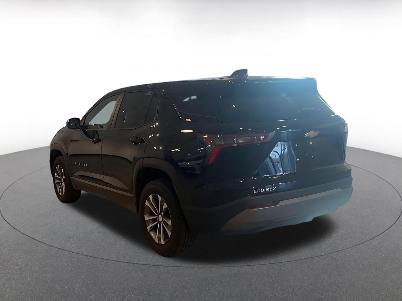 Thumbnail: 2025 Chevrolet Equinox - 11