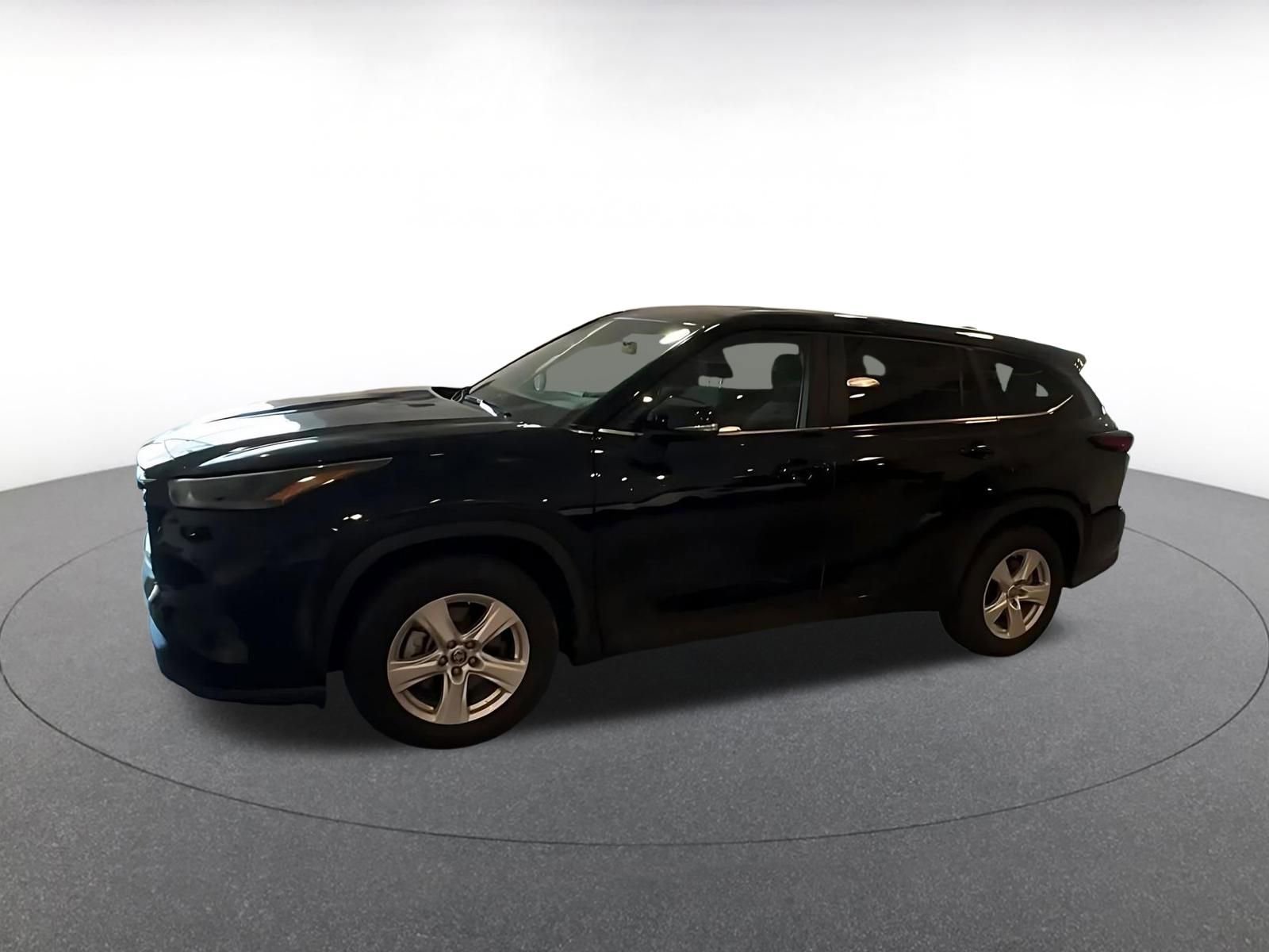 Thumbnail: 2025 Toyota Highlander - 7