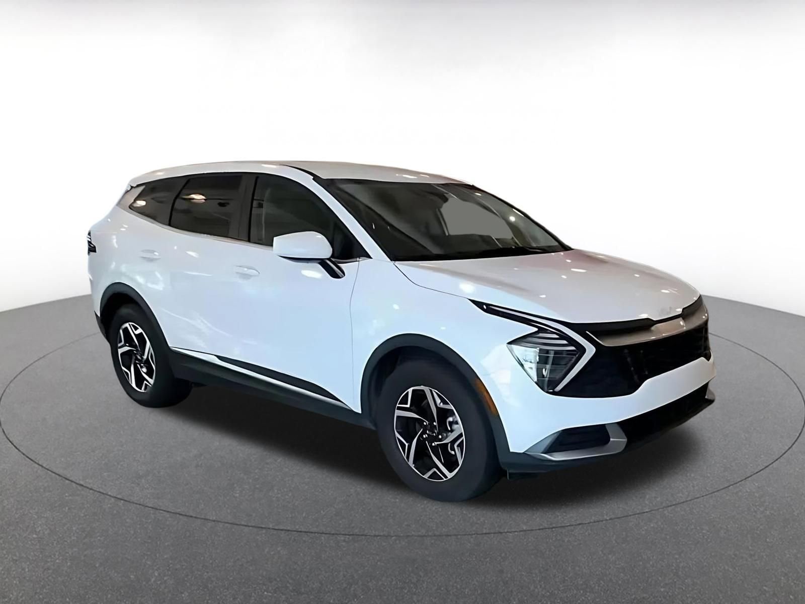 Thumbnail: 2025 Kia Sportage - 2