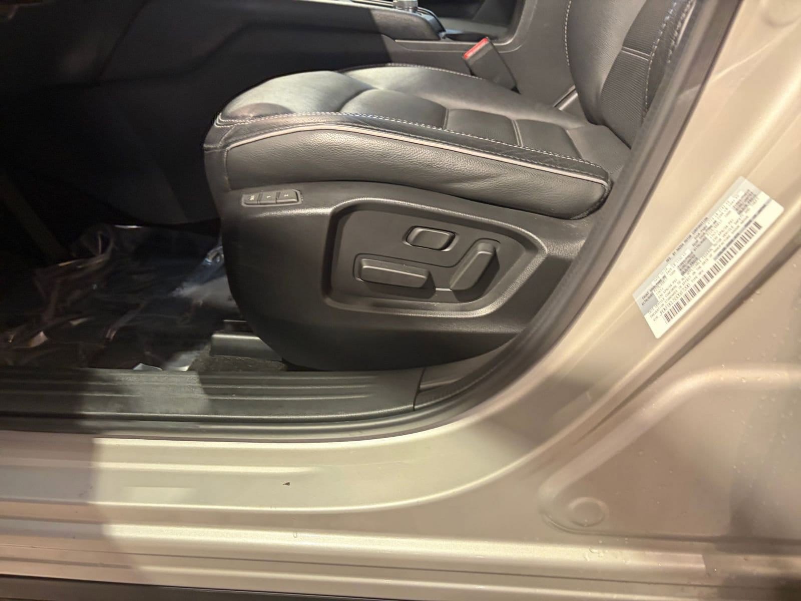 Thumbnail: 2025 Mazda CX-5 - 25