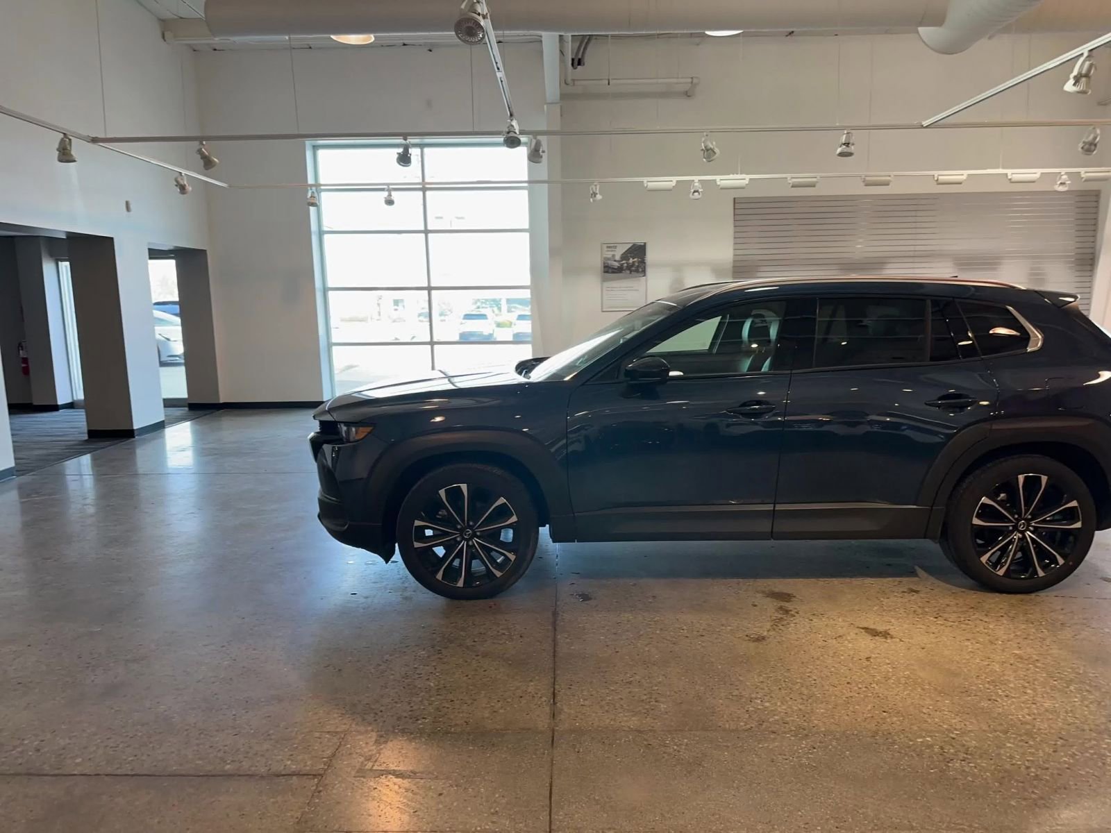 Thumbnail: 2025 Mazda CX-50 - 9