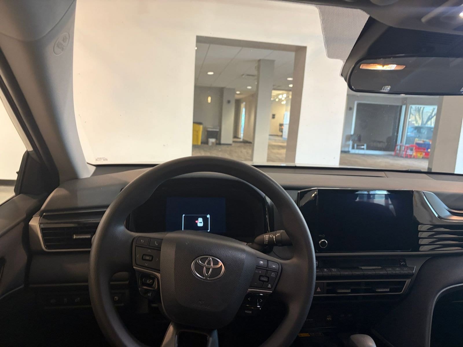 Thumbnail: 2025 Toyota Camry - 33