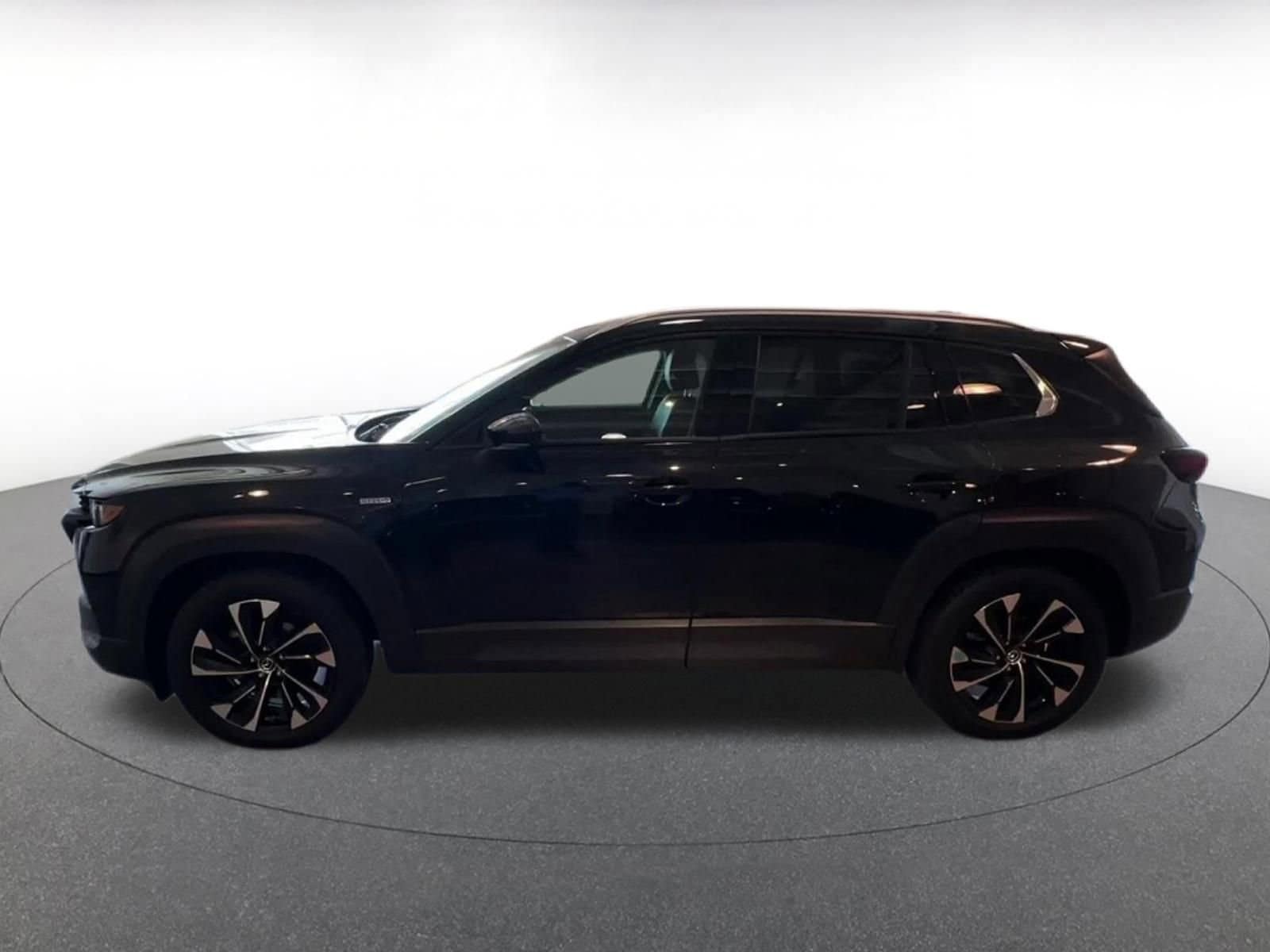 Thumbnail: 2025 Mazda CX-50 - 8