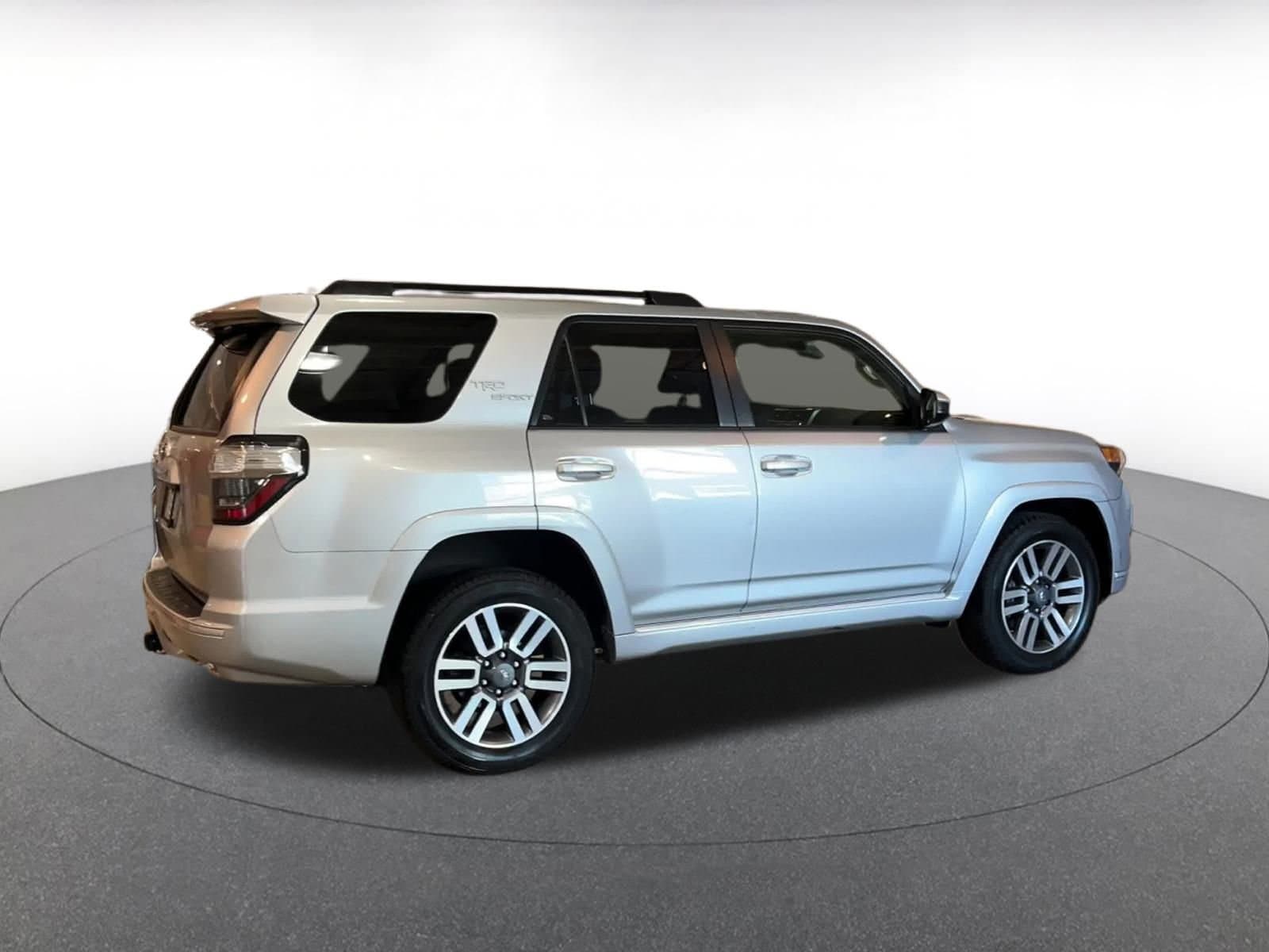 Thumbnail: 2024 Toyota 4Runner - 15